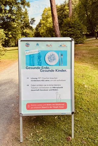 Schild Gesunde Erde. Gesunde Kinder. am walk4help